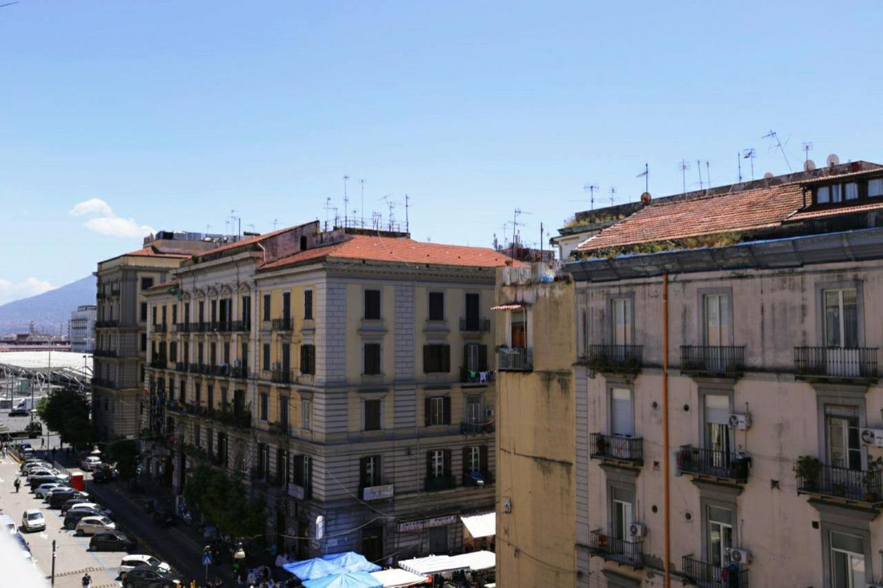 La Dukesca Chic Apartment Naples Luaran gambar