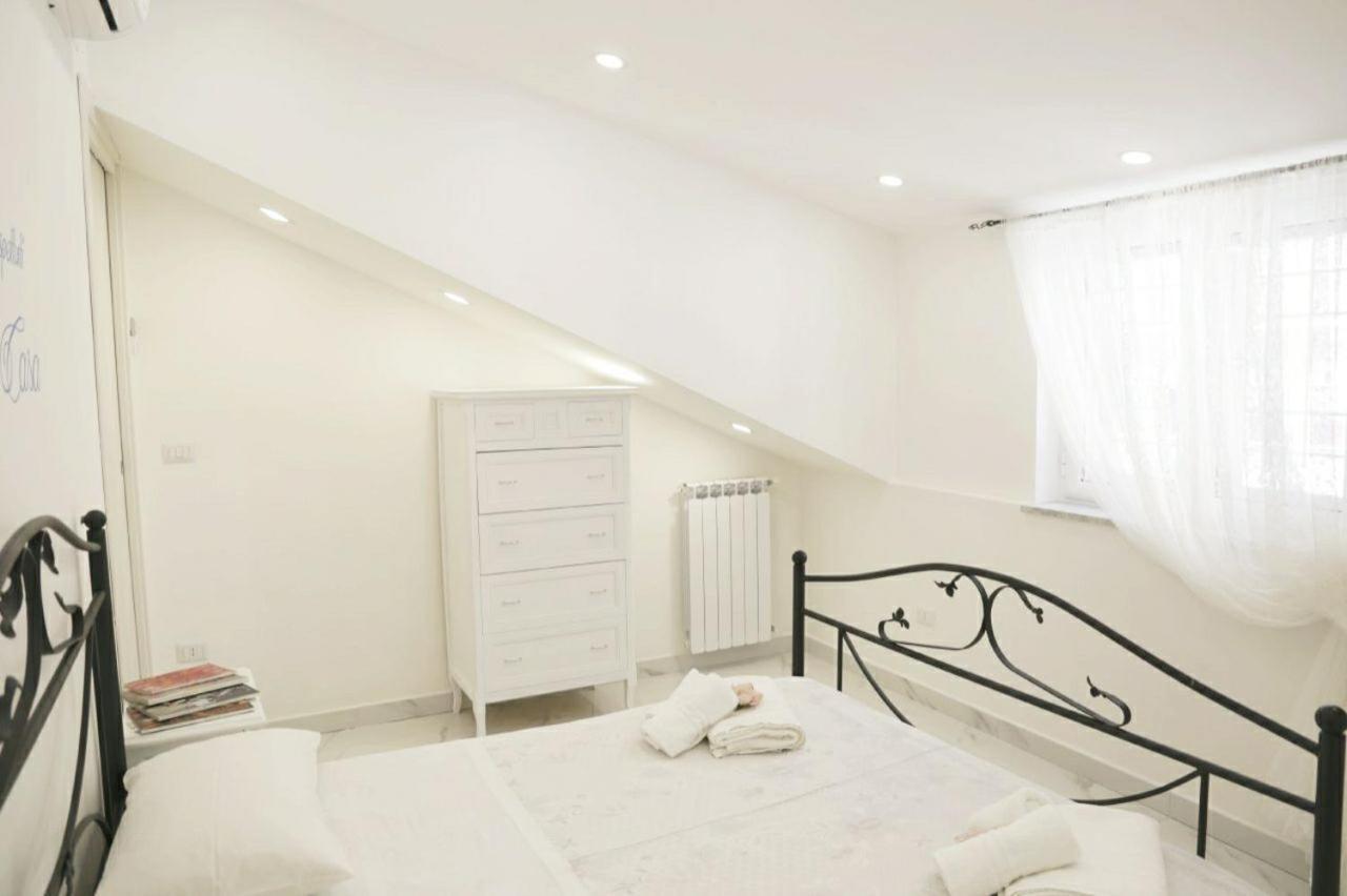 La Dukesca Chic Apartment Naples Luaran gambar