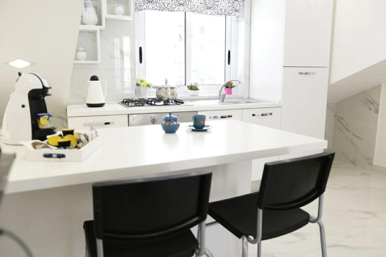 La Dukesca Chic Apartment Naples Luaran gambar