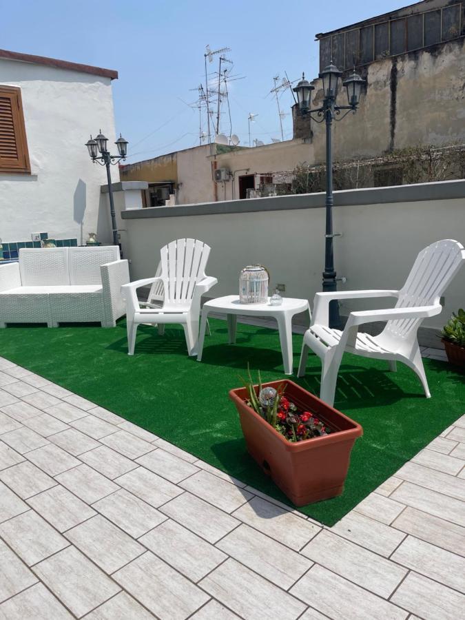 La Dukesca Chic Apartment Naples Luaran gambar